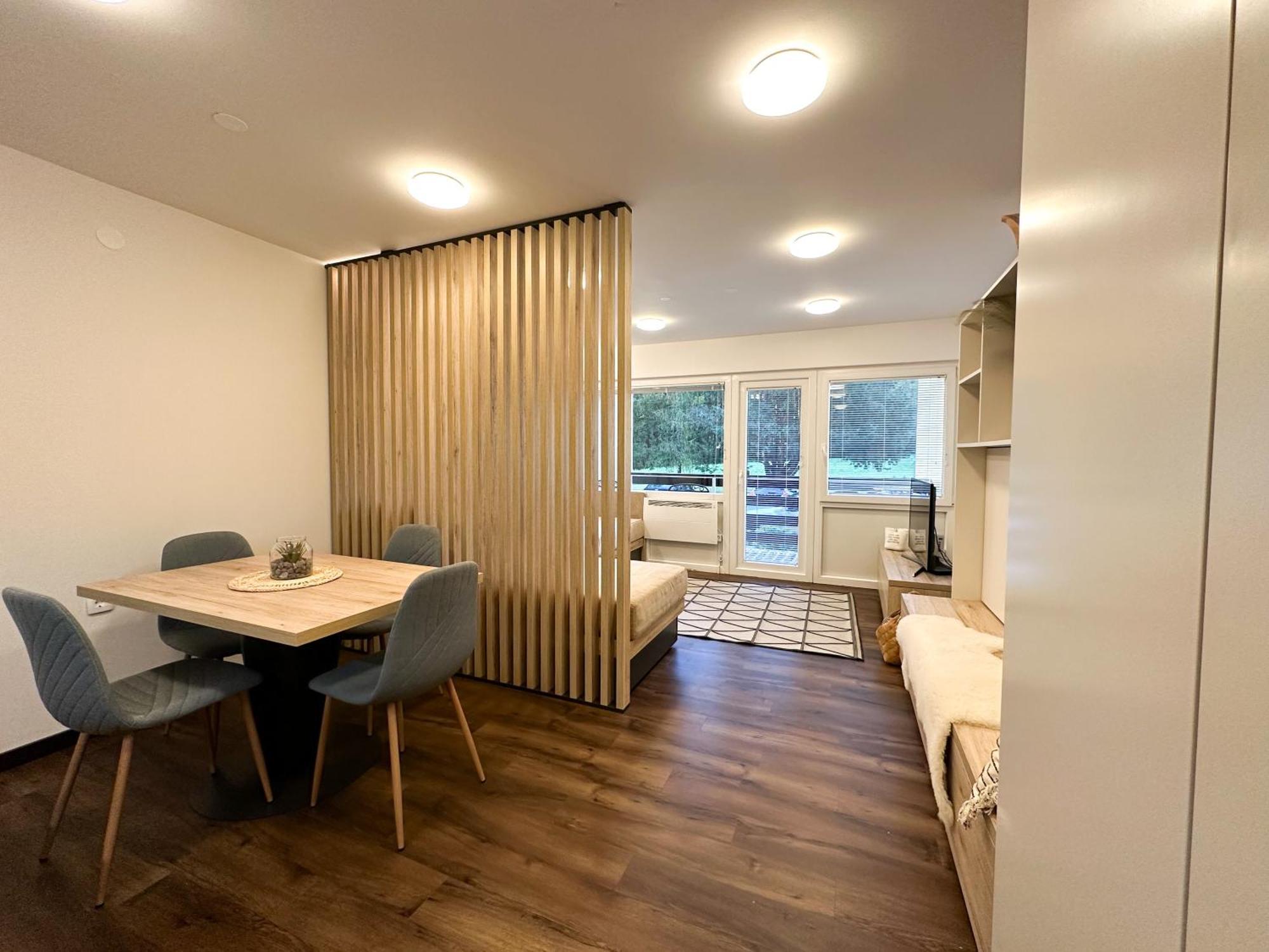 Apartma Prisojnik Краньска Гора Экстерьер фото